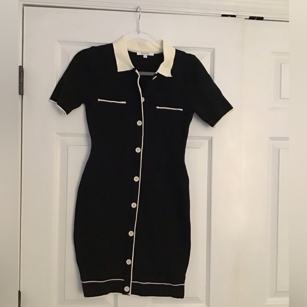 ZOE AND CLAIRE Contrast Mini Sweater Dress | Size S - Picture 4 of 11